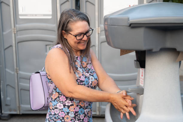 Best Portable bathroom rental  in Memphis, MI